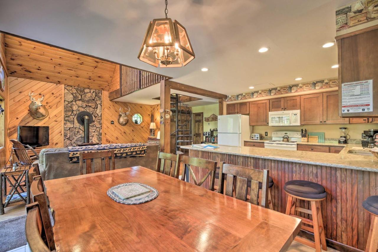 Lake Placid Chalet Deck And Forest Views! エクステリア 写真